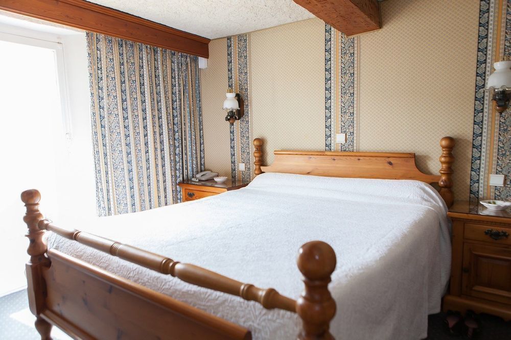 L' Escapade Hotel & Restaurant لو براديت المظهر الخارجي الصورة