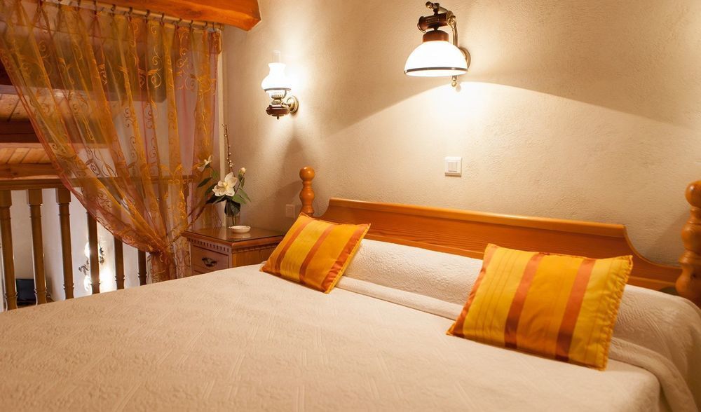 L' Escapade Hotel & Restaurant لو براديت المظهر الخارجي الصورة