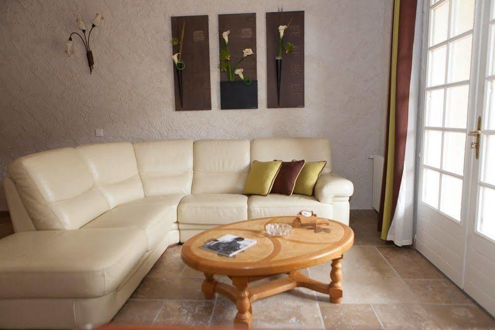 L' Escapade Hotel & Restaurant لو براديت المظهر الخارجي الصورة