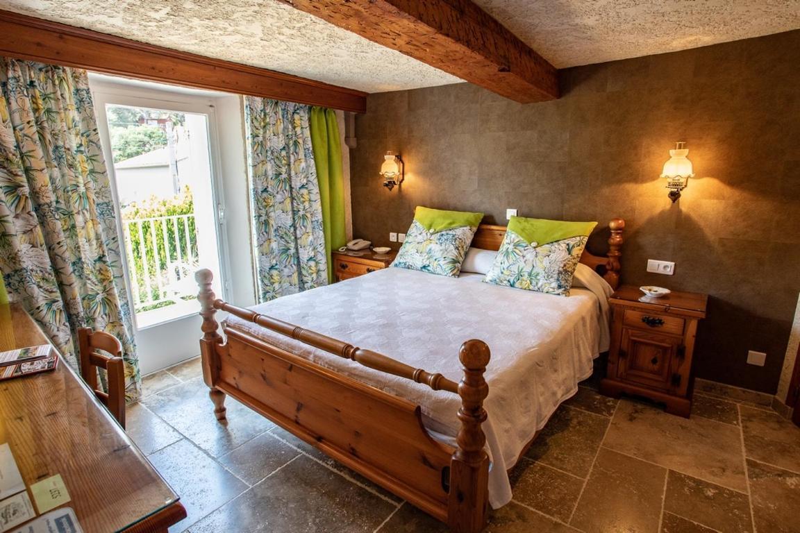 L' Escapade Hotel & Restaurant لو براديت المظهر الخارجي الصورة